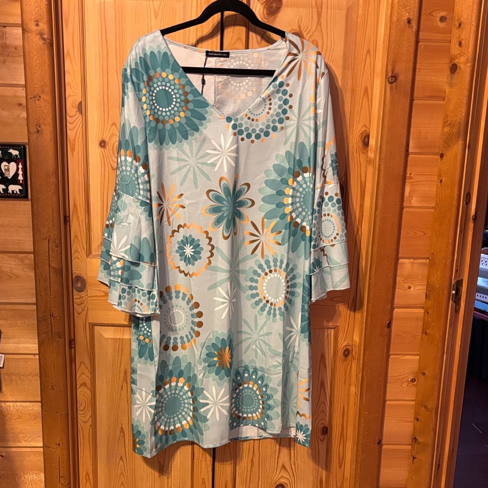 Women's Teal Floral V-Neck Dress/Tunic with Ruffle Sleeves